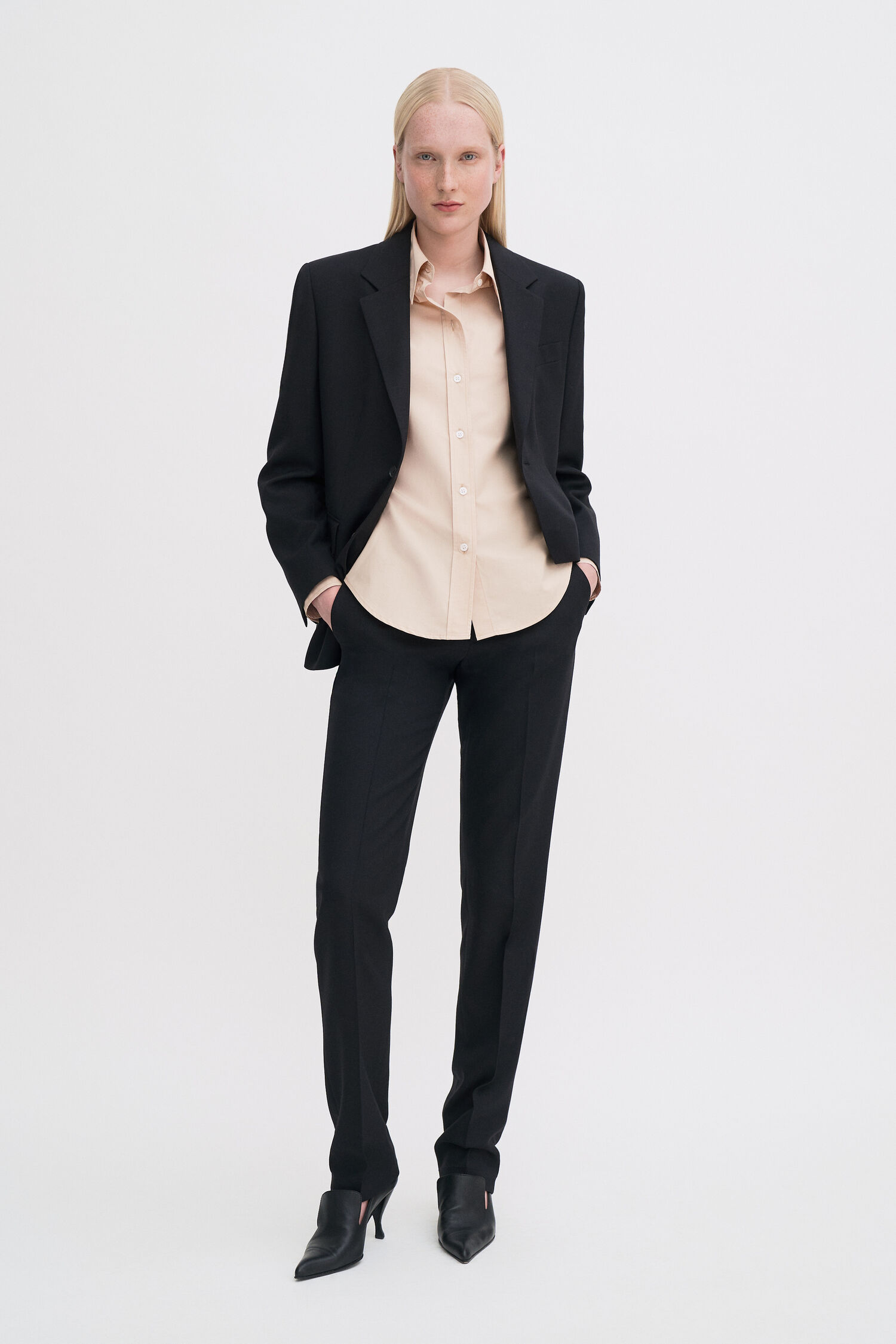 Delilah Blazer